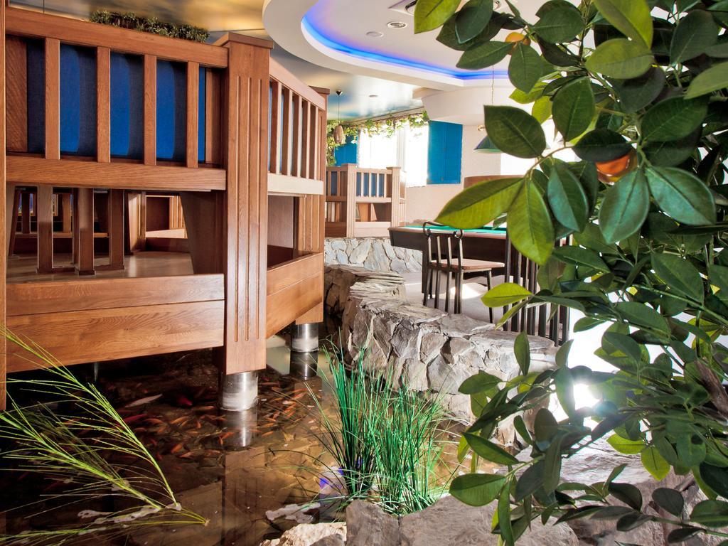 Hotel Olimp Business & Spa 威赫罗伏 外观 照片