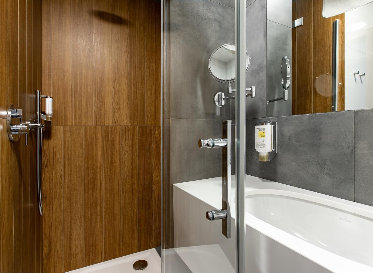 Hotel Olimp Business & Spa 威赫罗伏 外观 照片