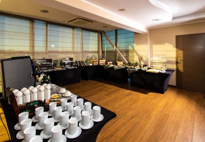 Hotel Olimp Business & Spa 威赫罗伏 外观 照片